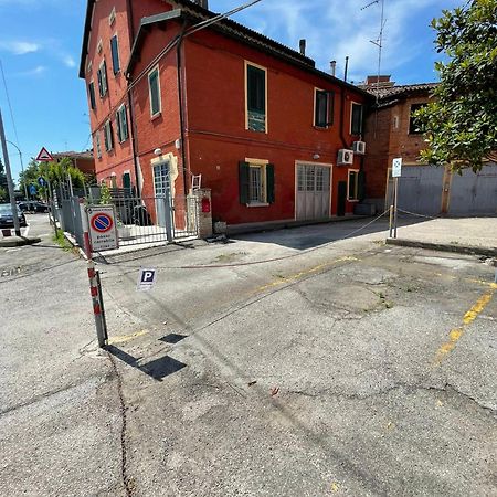 *Love'N Fly Apartament * Airport- Ducati Bolonia Zewnętrze zdjęcie