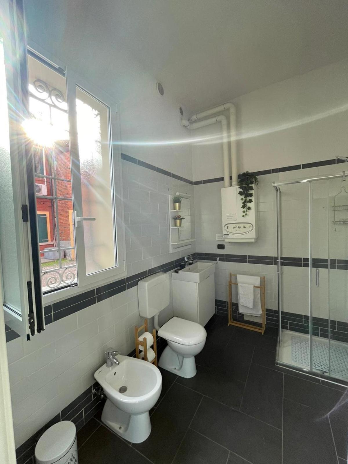 *Love'N Fly Apartament * Airport- Ducati Bolonia Zewnętrze zdjęcie